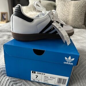 Adidas Sambas